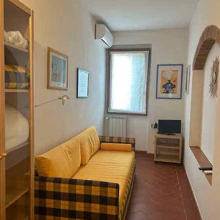 Lovely Apartment Florence