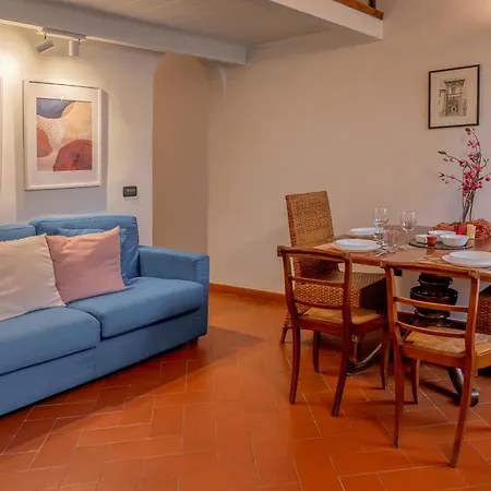Lovely Apartment Florence